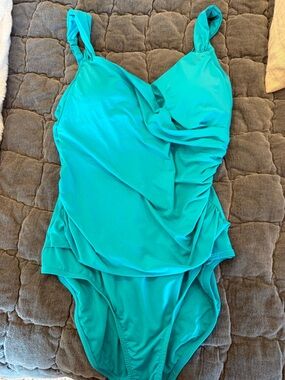 Jantzen Teal Ruched One-Piece Swimsuit